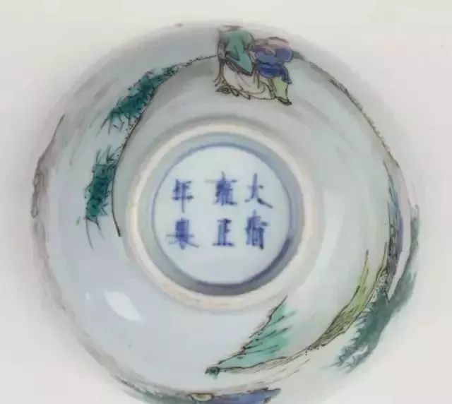 中国古美術 清時代染付け 青花 皿 大清光緒年製在銘 官窯-