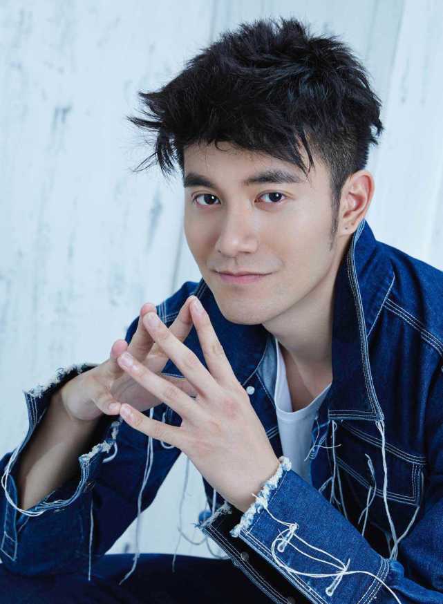 阳光大男孩樊霖锋