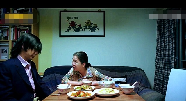 妻子残忍杀害丈夫,想要毁尸灭迹,于是天天给儿子吃肉