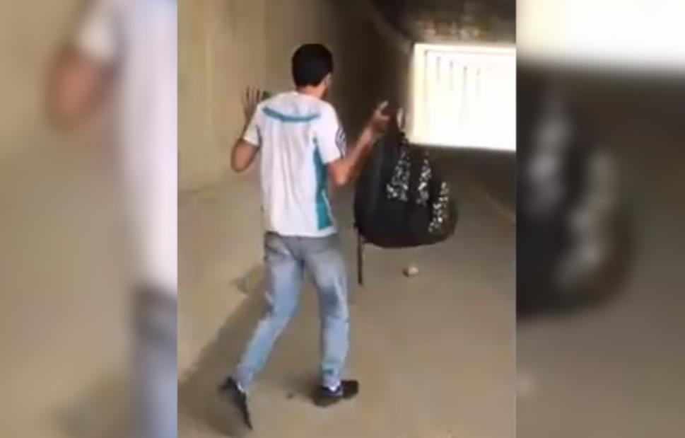 以色列警察背后开枪 击倒手无寸铁巴勒斯坦人 对方痛叫中倒地 腾讯新闻