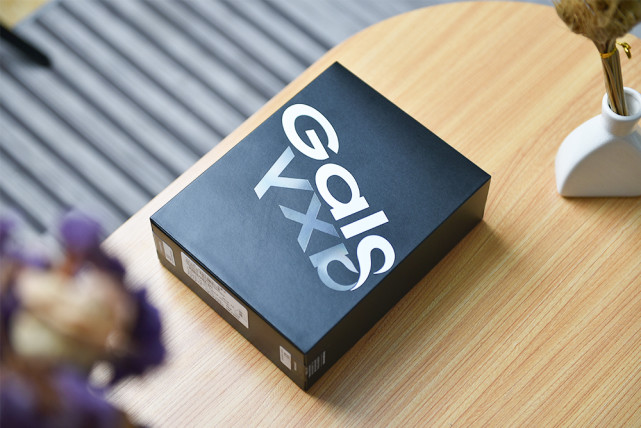 三星galaxy fold开箱|智能终端|折叠屏|包装盒|智能手机|三星galaxy