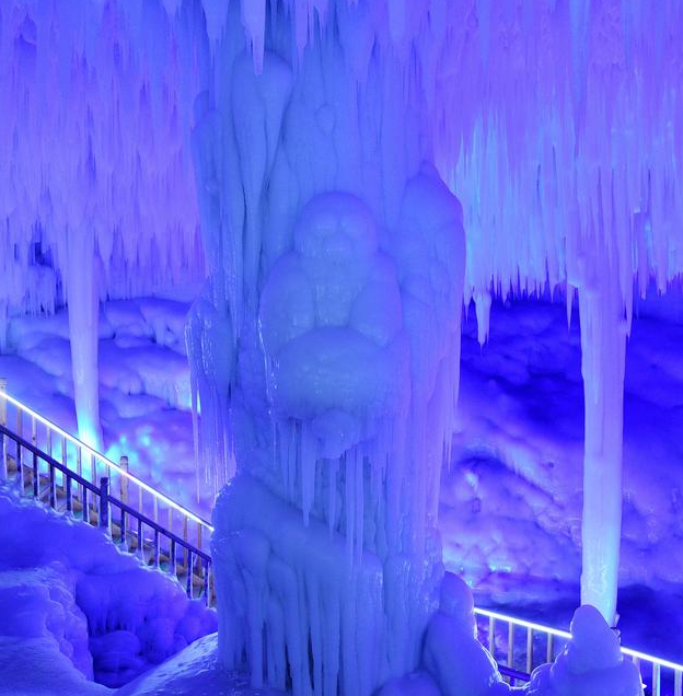 山西乡宁云丘山300万年冰洞群向游客开放世界罕见成因是个谜