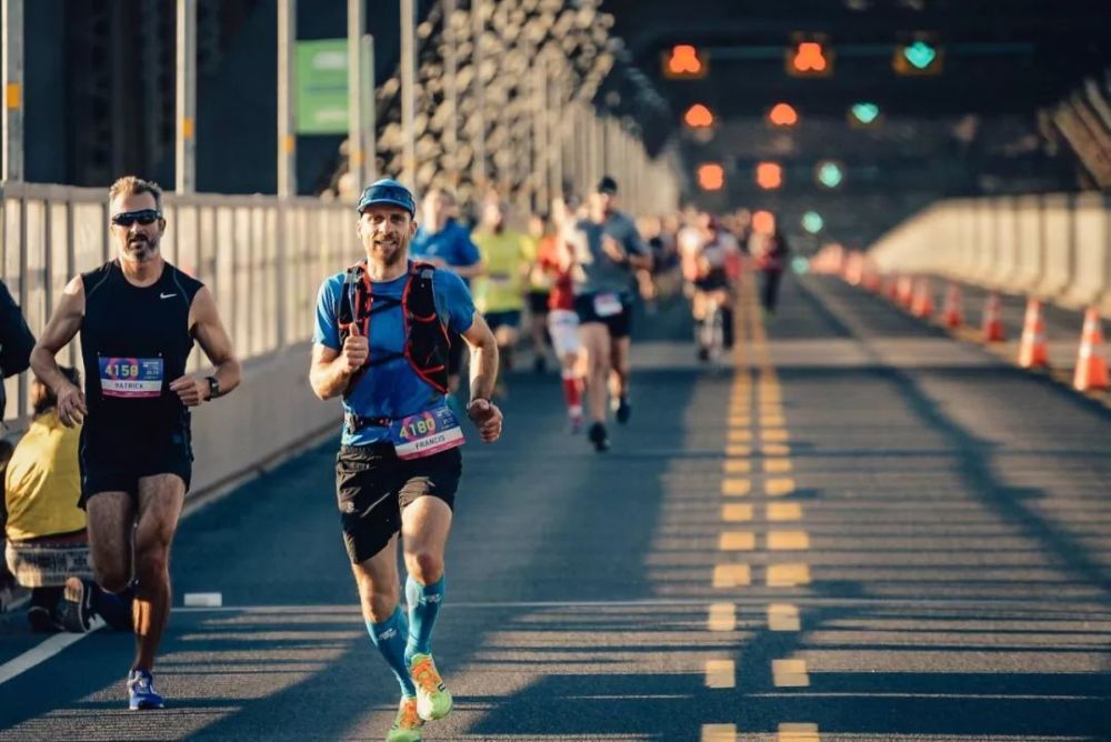 成绩在2小时以内的进阶跑者