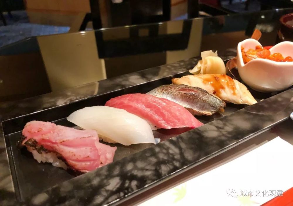 A 古銅製小魚 明時代 老銅 魚信仰 中国 水泳 文魚 魚婦 魚 堪魚