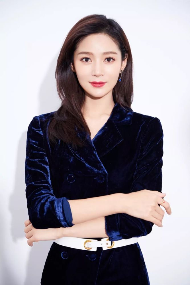 王媛可,中国内地实力演员代表作《延禧攻略》,《战旗》,毕业于解放军