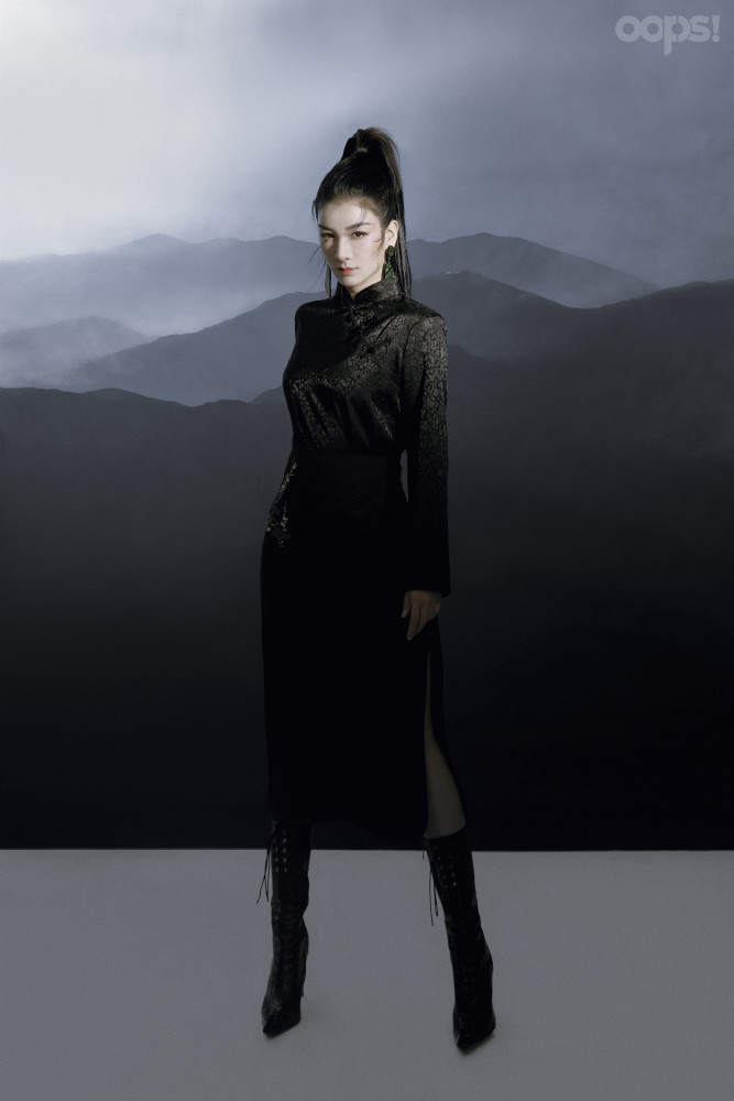 黄奕傲骨归来 全新写真大片曝光