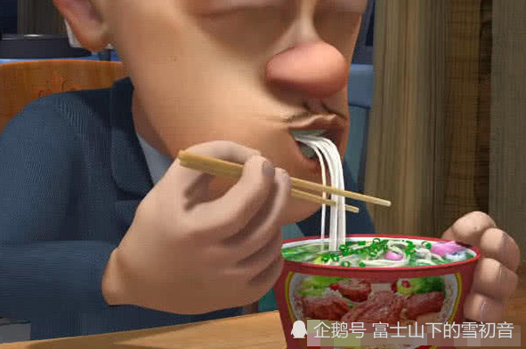 熊出没:光头强虽然有钱了,但仍然不忘本,依旧只吃这些东西!