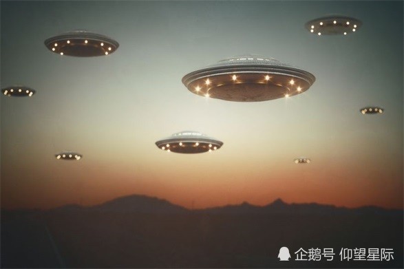 UFO目击接踵而至!美国上空神秘物体跟踪飞