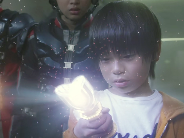 他没用神光棒也能变身迪迦,大古:你个假迪迦!