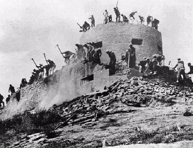 百团大战中的破袭战拆除日军碉堡