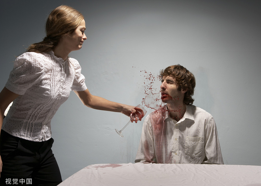 土豆和食盐在裤子上涂一下,解决了很多人困扰的烦恼,简单又实用