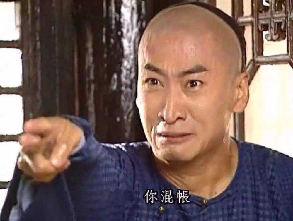 周杰|周杰被指着鼻子连骂三字经，对方认出他是明星仍照骂不误