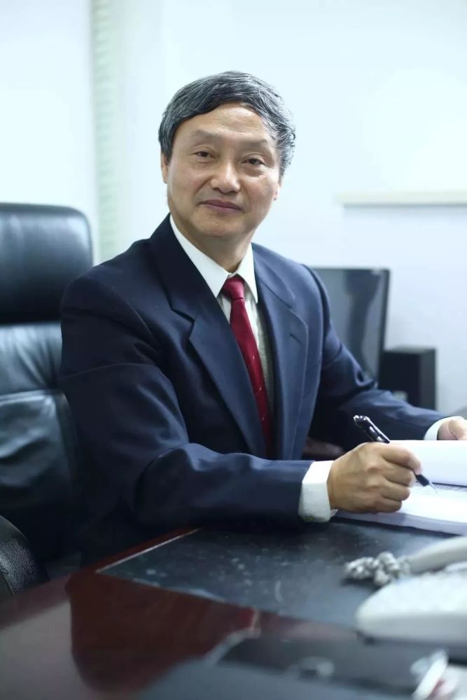 梁川院长我是一名助教