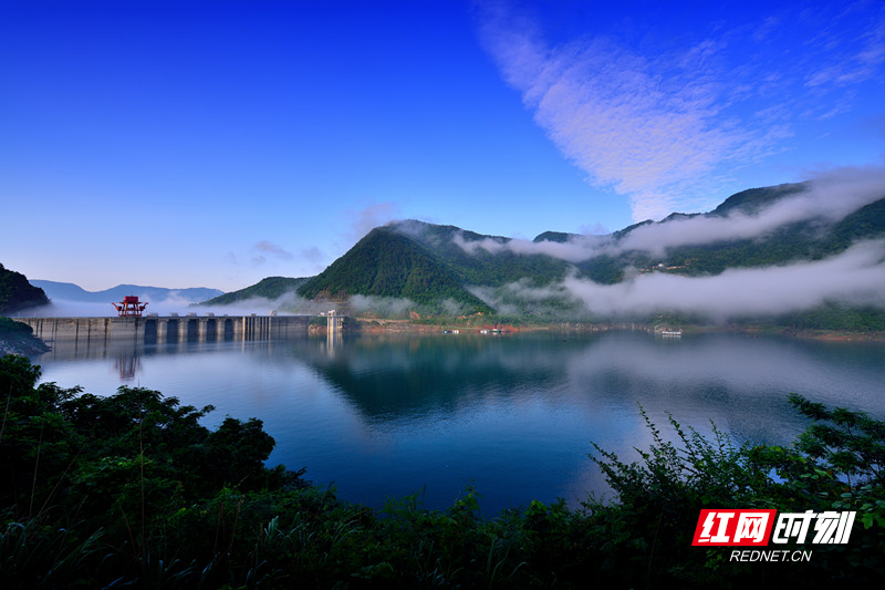 石门县保住青山绿水保持绿色发展