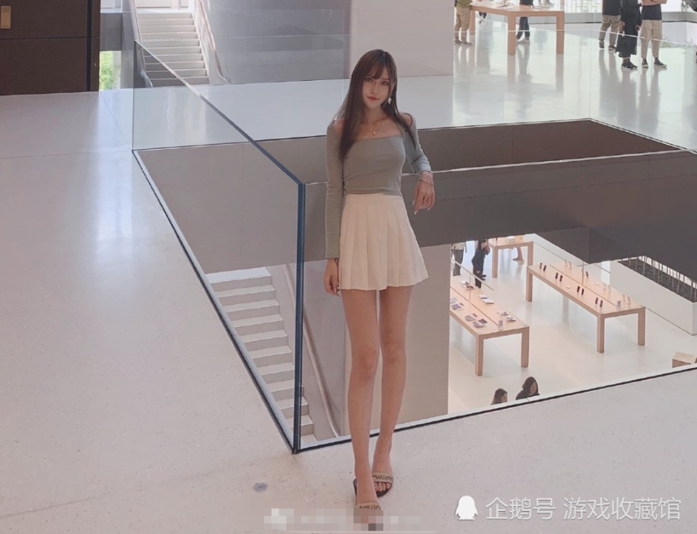 腐团儿再次"翻车",晒游客照忘记开美颜特效,被长腿给出卖!