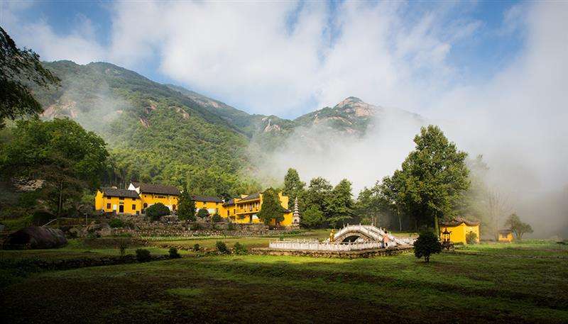 九子岩:国家4a级风景区