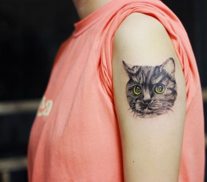 这才是真正的铲屎官,因太喜爱猫纹了一个这样的图