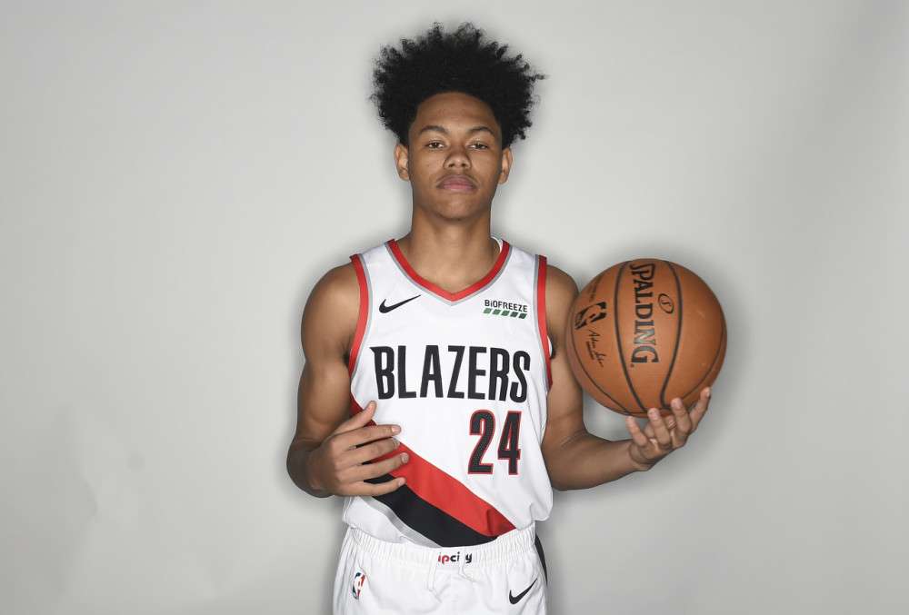 nba常规赛 安芬尼-西蒙斯连续13次命中三分 并列历史第一