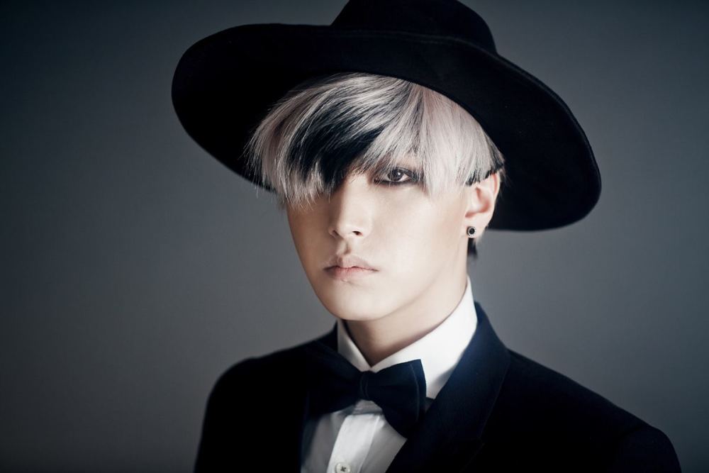 韩流一线男团接连被曝丑闻,这是互相伤害,还是娱乐公司地位下降