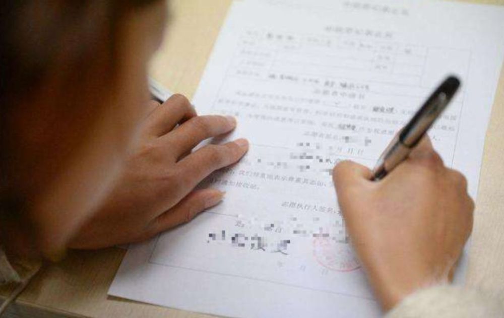 强闯民宅强迫拆迁签字常州一拆迁公司项目经理获刑