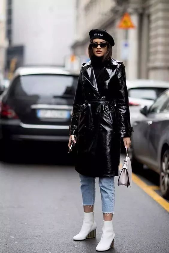 2:复古西装领,要穿一辈子 kaia 最近被复古西装领长款皮衣锁死了,每天