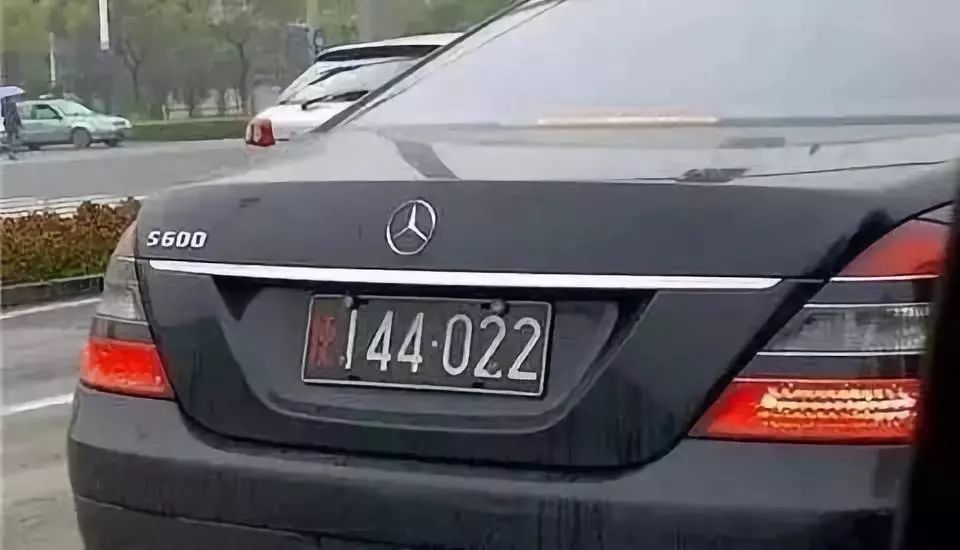 車牌顏色不一,代表的意思是什麼?沒見過的,就別輕易招惹