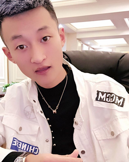 祁天道被判4年妻子米菲被判4年8个月两人的账号被官方永久封禁