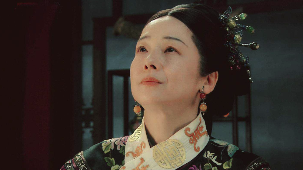 会说话很重要,李莲英一句话化解慈禧写错字的局面,陪伴太后37年