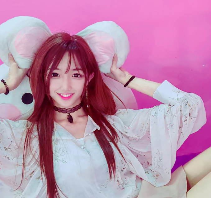 看看艾比就知道了,女生看了自闭男生看到心动