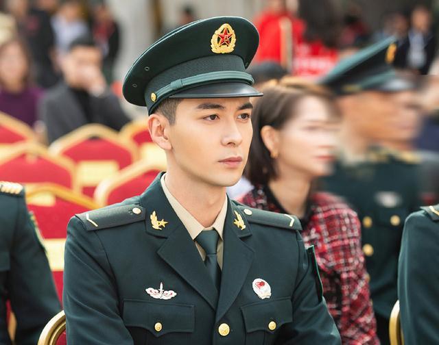 李晨两大前女友现状一个获赞一个被抵制这人生反转来得太快