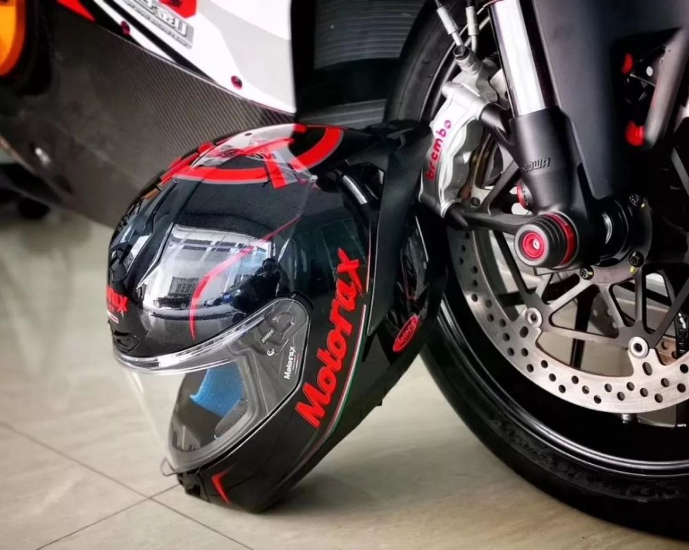 这款头盔必成爆款——摩雷士r50