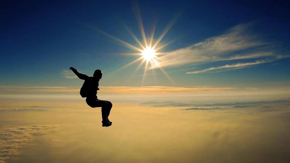 海南旅游攻略,海南哪里有跳伞?好玩儿吗?