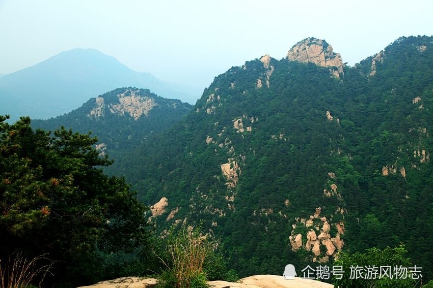 一年四季風景不同,尤其是適合春夏秋三季遊玩,一般情況下,泰山山頂