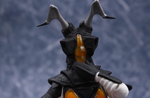 奥特曼圆谷推出的魔神怪兽其一死在人类手中最后几个复活