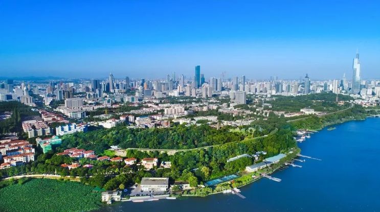 玄武区人民政府官网截图中山门大街铁北红山新城作为玄武"一区五园