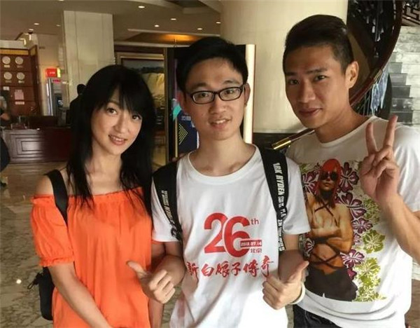 还请到了当年剧中小碧莲的扮演者苏育玄还有当年的小仕林扮演者廖威凯