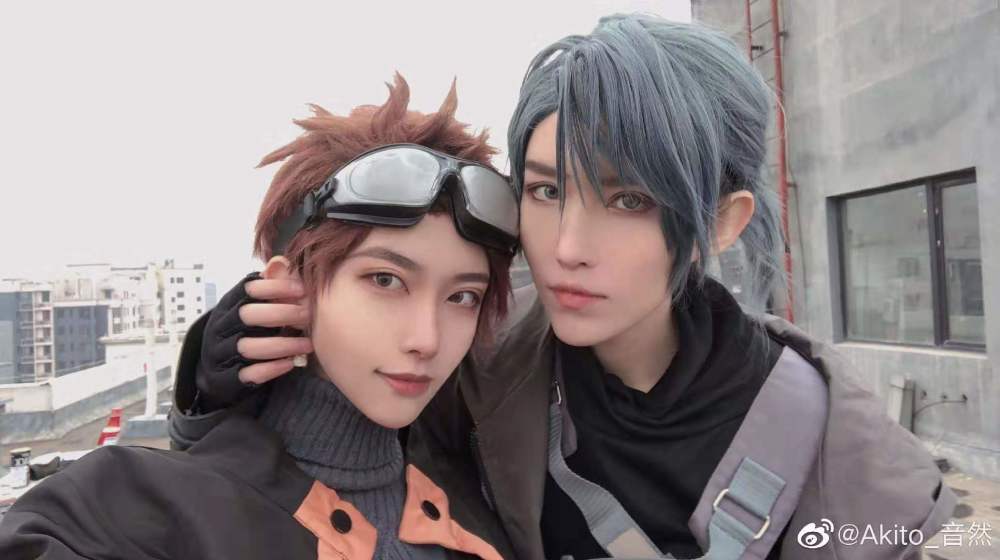 王牌战士赵海龙cos不懂就问兄弟老爱摸你耳朵是几个意思