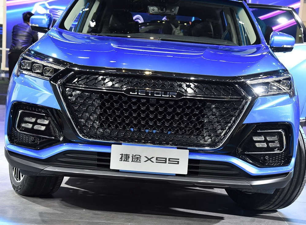 同级别的车型往往会比奇瑞瑞虎更加便宜一些,捷途x95上市之后的价格很
