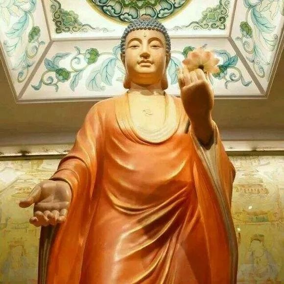 观世音菩萨 至心称念我之名字 亦应专念我本师阿弥陀如来 腾讯新闻