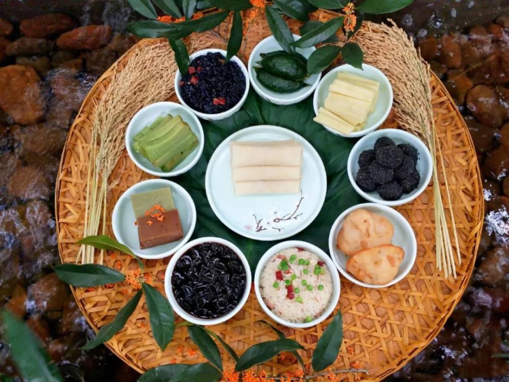 ▽ 名扬四海的传统"山珍" ▽ 传统小吃 ▽ ▽ ▽ ▽ 文章来源:丽水