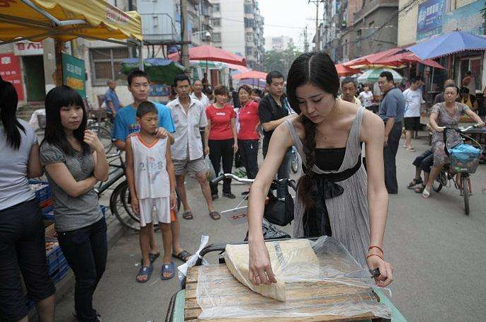 为何占女孩便宜叫"吃豆腐"?原因竟是这样,看完涨知识了!