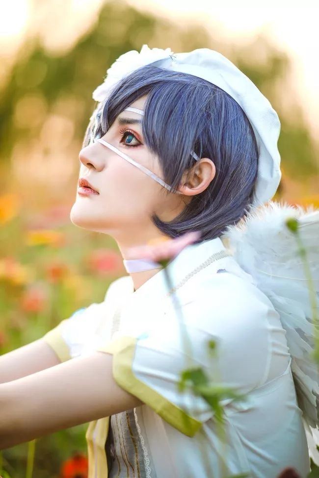 cos美图黑执事夏尔唱诗班小天使绝美气质