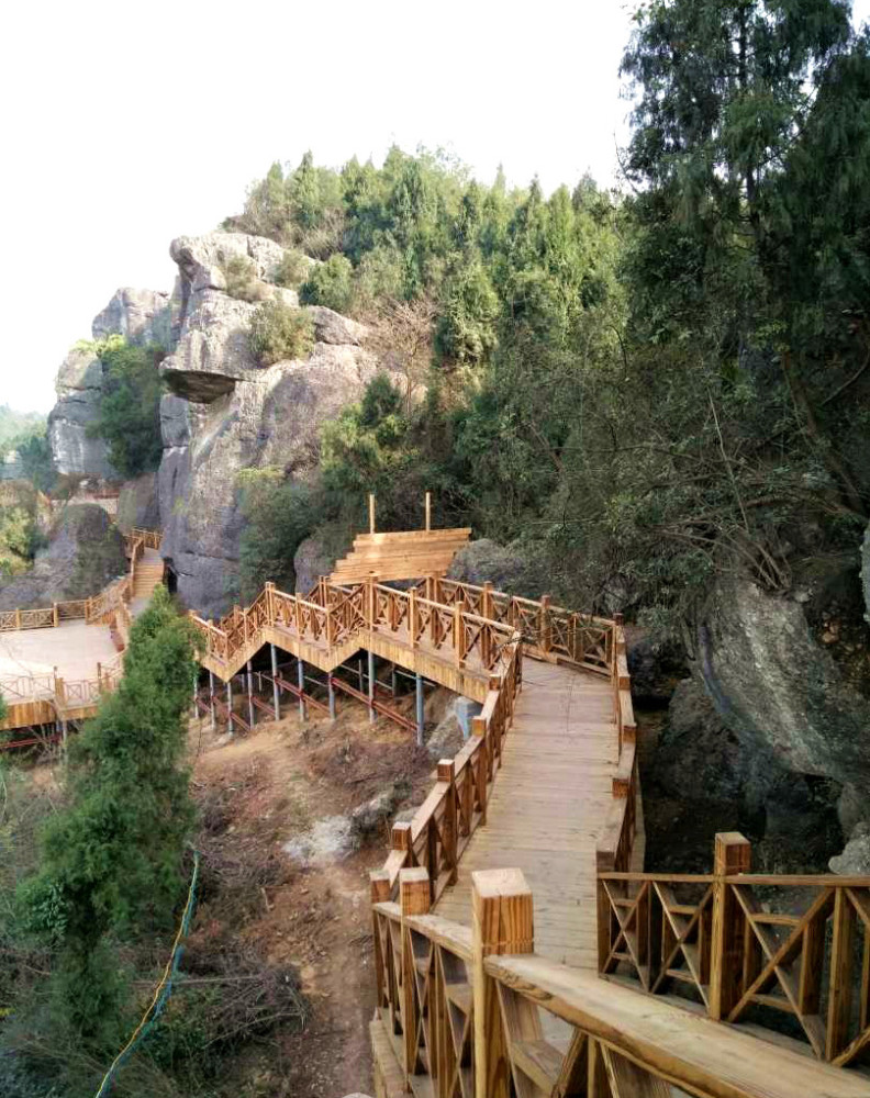 绵阳一个健身攀岩的好地方江油鹰嘴岩