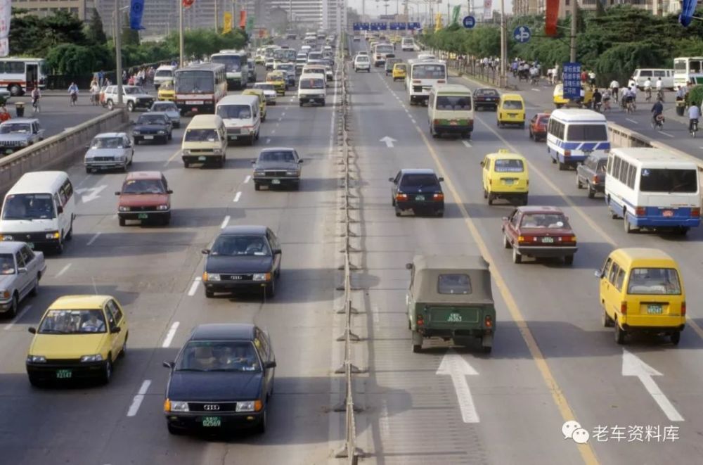 1994年和1999年的北京街景 腾讯新闻