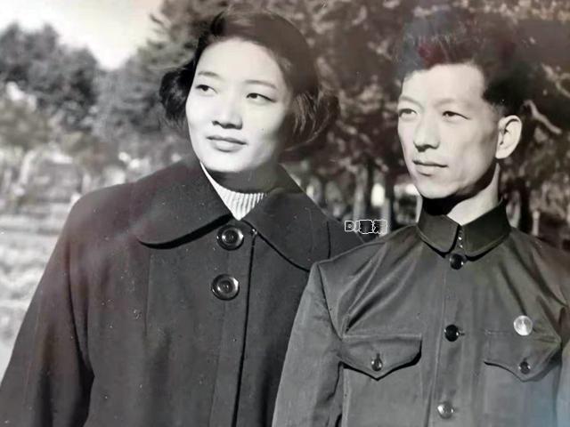 上影厂又一对明星恩爱夫妻,史原和罗静宜,独家老照片曝光,如今妻子92