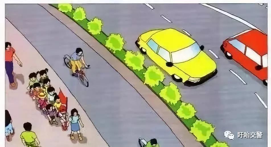 跨线桥封闭期间道路畅通需要市民的共同努力