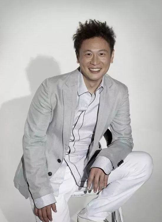 24岁获金马奖央视为他钦点角色小人物张世其实生而不凡