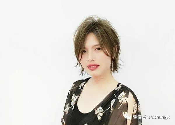 人老心不老 中年女性更爱减龄发型 腾讯新闻