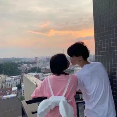 抖音超火微信情侣头像一对两张高清真人冷酷帅气独一无二情头