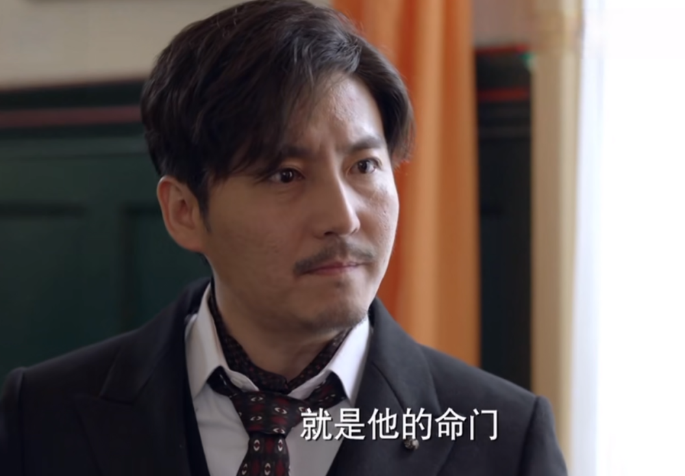 但是到了陈金旺病房里后,荒木惟面对陈夏的两个动作,却暗示了之前他对